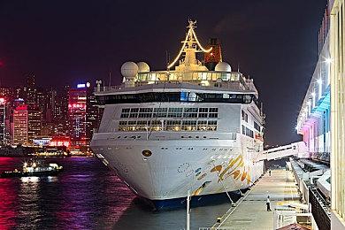 《穿越火线X》新演示视频 开发顺利今年年底发售